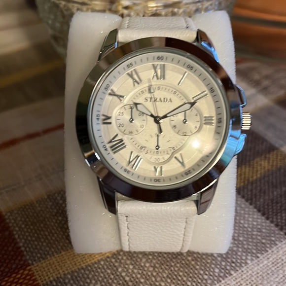 Strada Other - NWOT! Strada Mens Watch